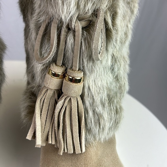 TORY BURCH DARK KNOT BEIGE ANGELICA BOOT RABBIT FUR SPLIT SUEDE SNEAKER - Picture 4 of 12